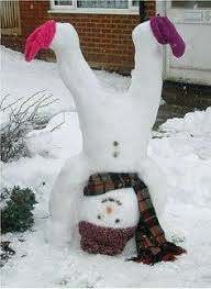 Vous voulez construire un bonhomme de neige ? Nouvelle activité : fiche de tatouage et autres bas amusants Vous voulez construire un bonhomme de neige ? Nouvelle activité : fiche de tatouage et autres bas amusants
