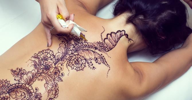 Comment fonctionnent les tatouages temporaires ? Comment fonctionnent les tatouages temporaires ?