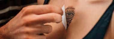 Le Daily Dot propage la notoriété de la marque à SXSW avec des tatouages personnalisés  