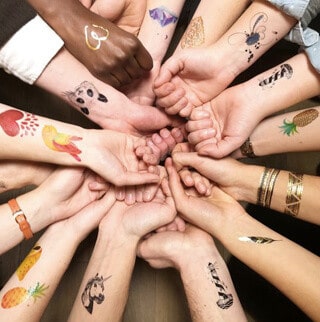 Des tatouages temporaires personnalisés pour les occasion Des tatouages temporaires personnalisés pour les occasion